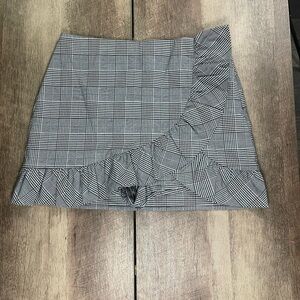 Forever 21 Plaid Tulip Hem Women’s S Skirt/Skort